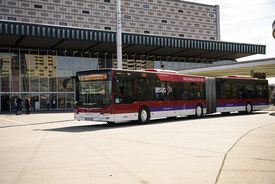 Gelenkbus am Hauptbahnhof