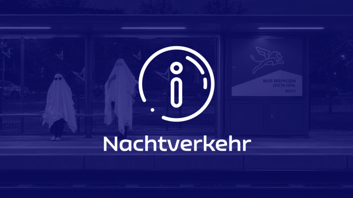 ZWei Gespenster sitzen in einer Haltestelle. Text: Nachtverkehr