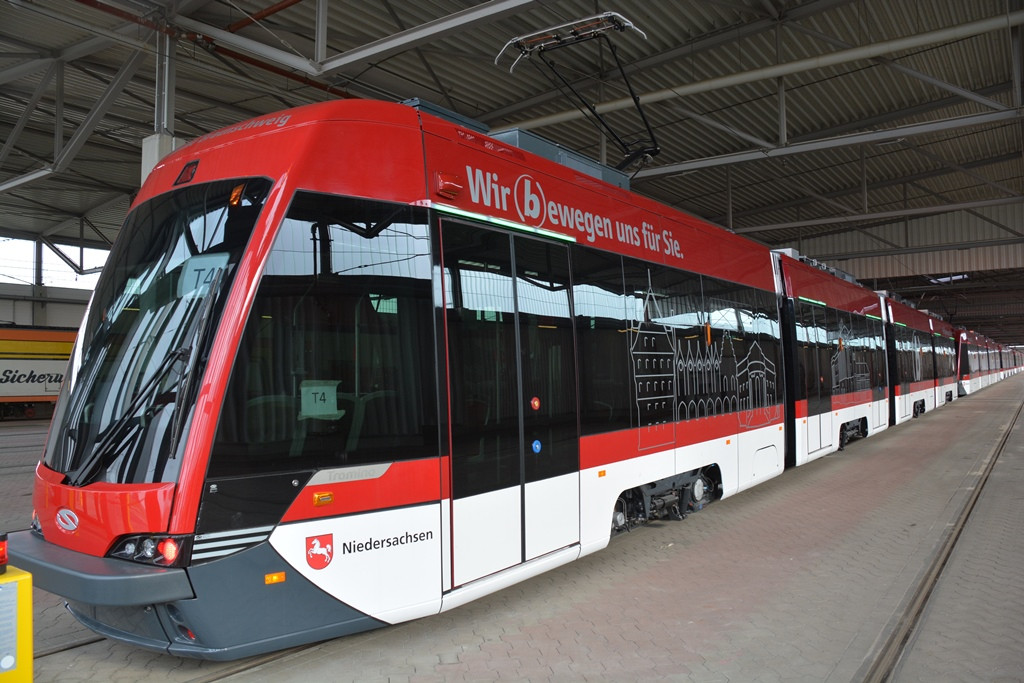 Tramino in der Wagenhalle der Verkehrs-GmbH.